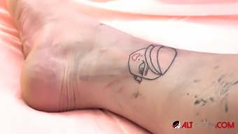 Big Tits And Big Asses In A Hot Tattoo And Strapon Scene
