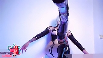 A Woman With An Unquenchable Desire Climbs Aboard A Large Penis. A Virtual Woman From Nier Automata